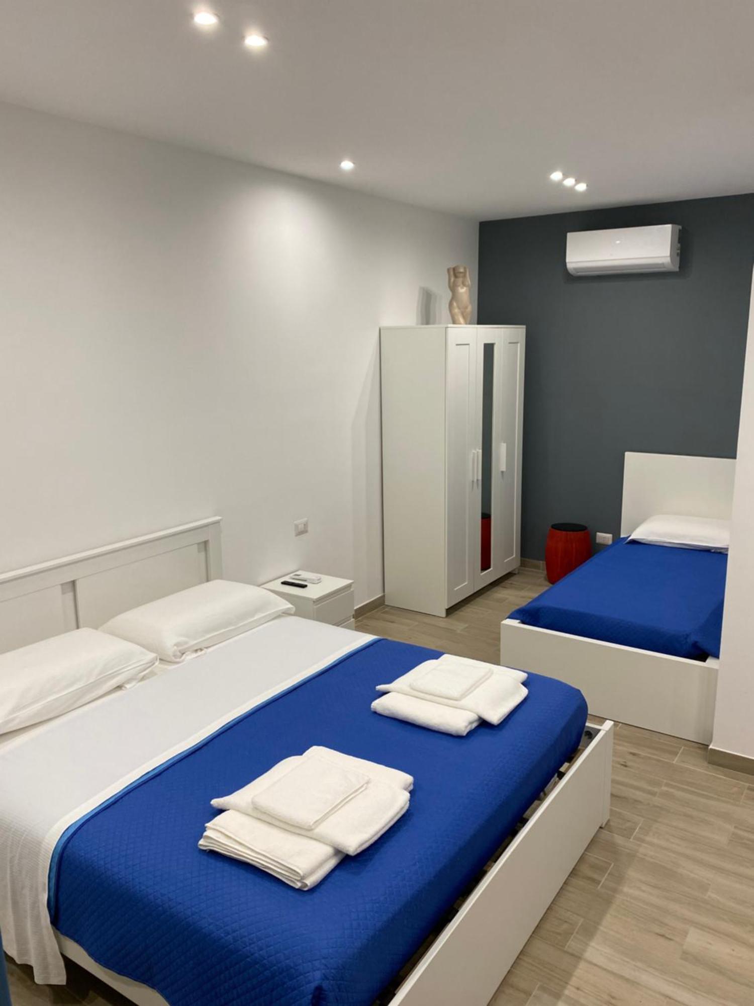 Giomartrooms Torre Annunziata Buitenkant foto